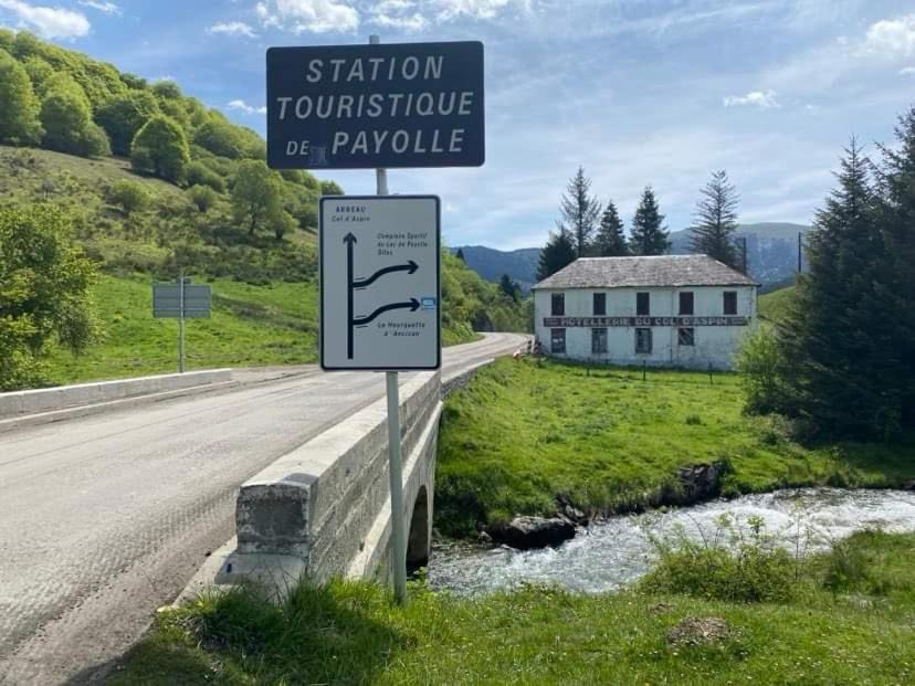 Gite Du Montagnol A Payolle سانت-ماري-دي-كامبان المظهر الخارجي الصورة